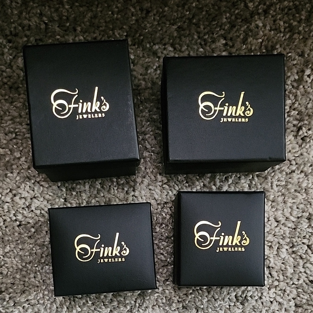 Fink's Jewelers Black Gift Boxes